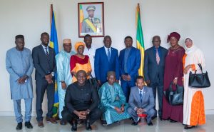 Read more about the article NOS SÉMINARISTES RENDENT VISITE A L’AMBASSADEUR DU MALI ET A SES COLLABORATEURS